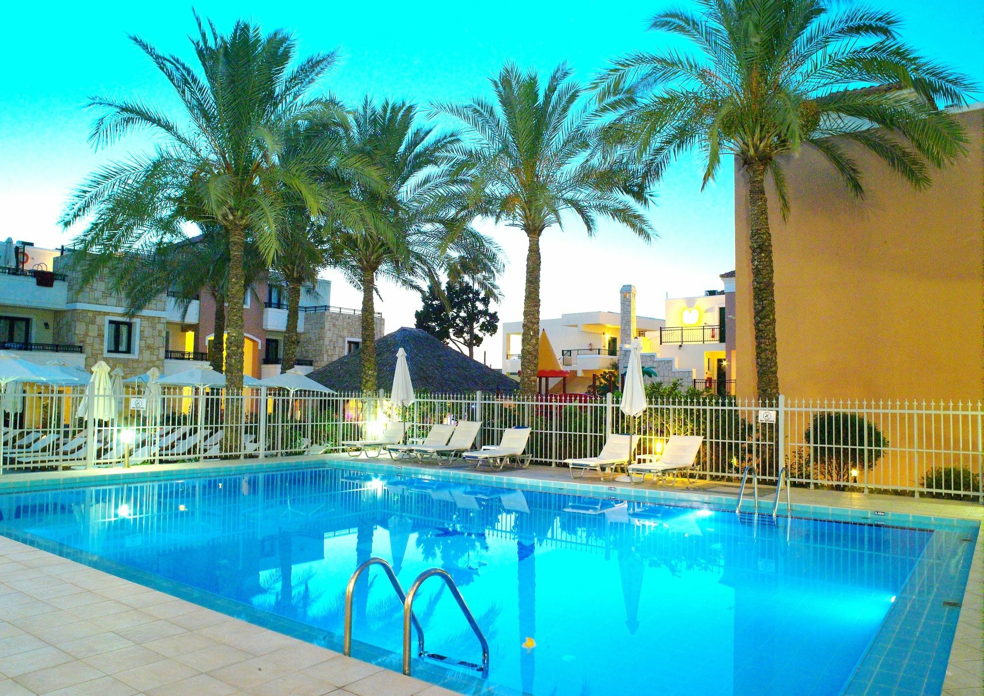 Kallitsakis Beach Platanias  Exterior photo